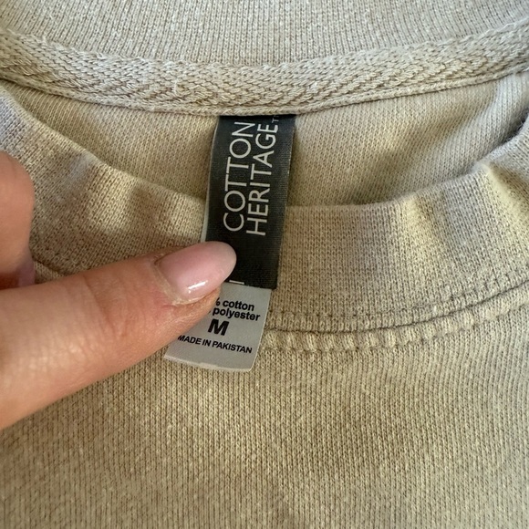 Cream-colored crewneck sweatshirt with "The San Louis Obispo Girls Club EST 2023 - Picture 4 of 5